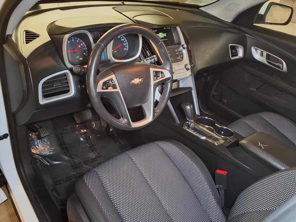 Used 2017 Chevrolet Equinox LT w/ Convenience Package image 25