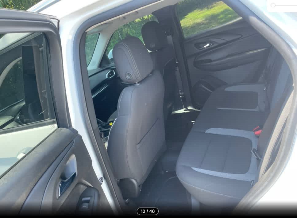 Used 2023 Chevrolet TrailBlazer LT w/ Convenience Package AWD/4WD image 9