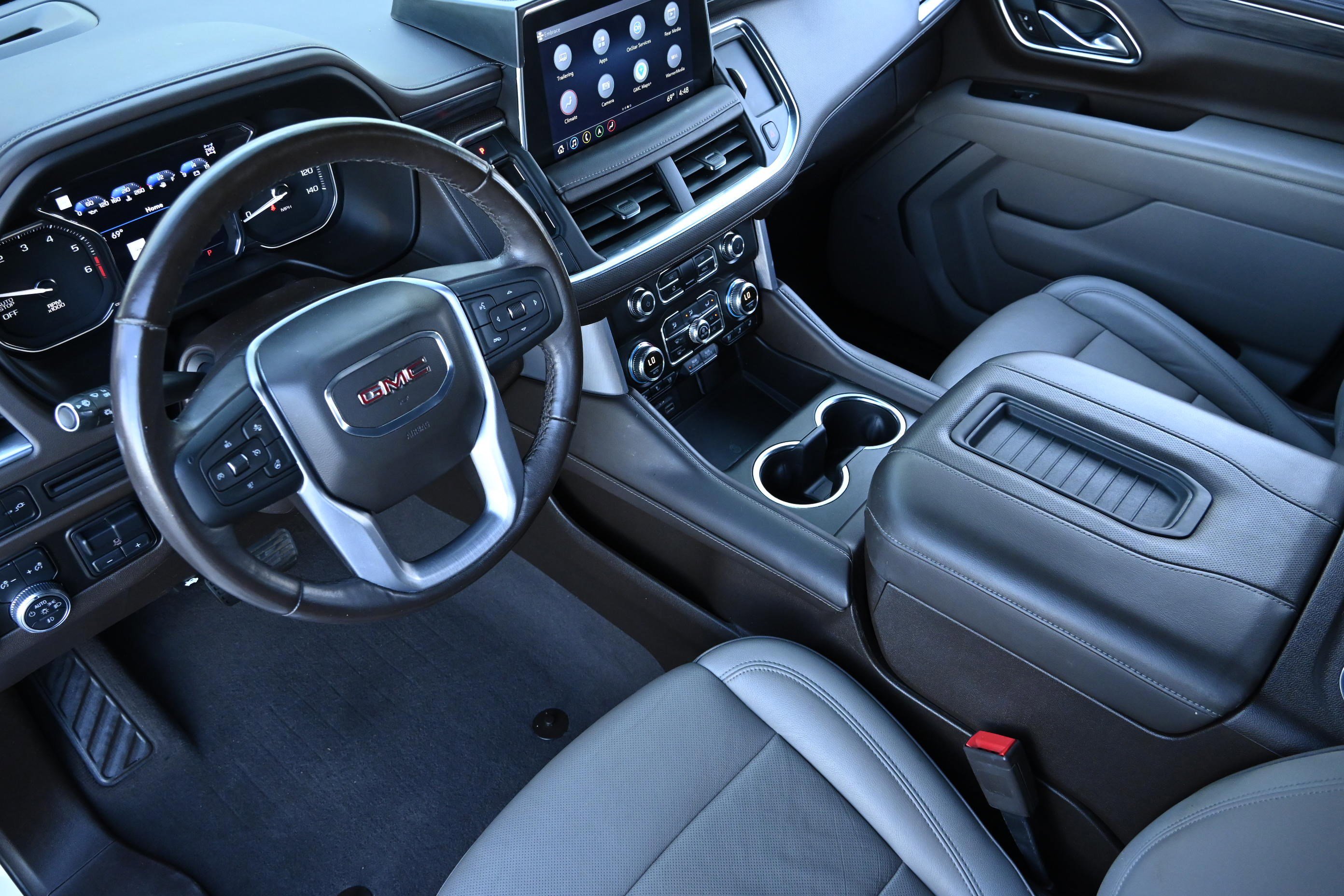 Used 2021 GMC Yukon SLT w/ SLT Premium Package image 12