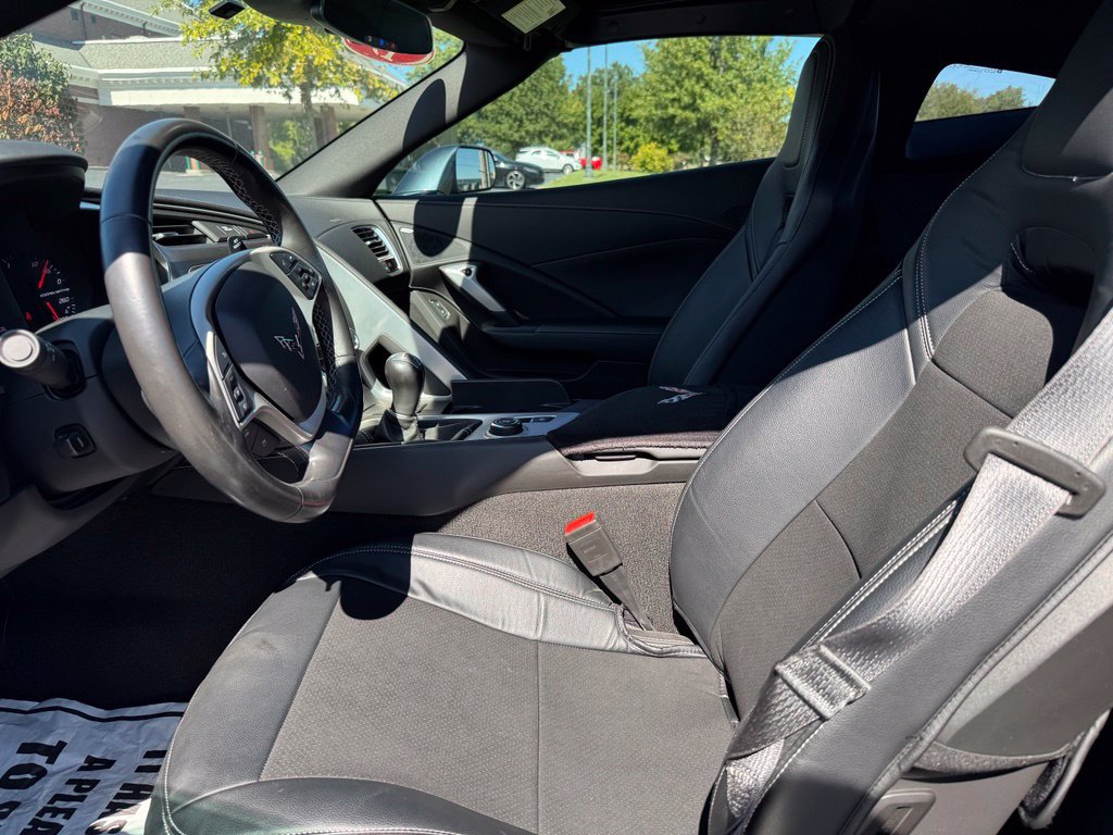 Certified 2019 Chevrolet Corvette Stingray Coupe w/ 1LT RWD image 12