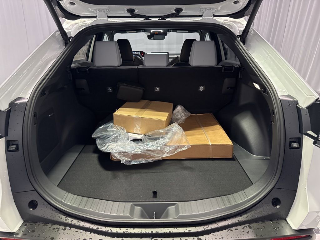 New 2026 Subaru Solterra AWD/4WD image 11