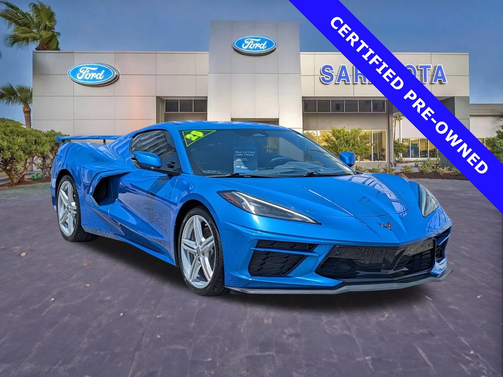 Used 2025 Chevrolet Corvette Stingray Preferred Cpe w/ Z51 Performance Package RWD image 1