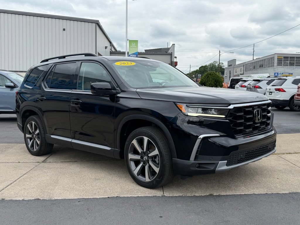 Used 2023 Honda Pilot Touring image 31