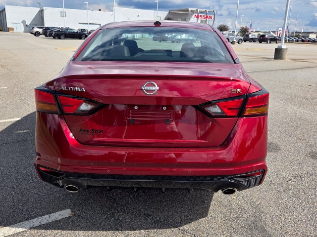 New 2026 Nissan Altima 2.5 SR FWD image 10