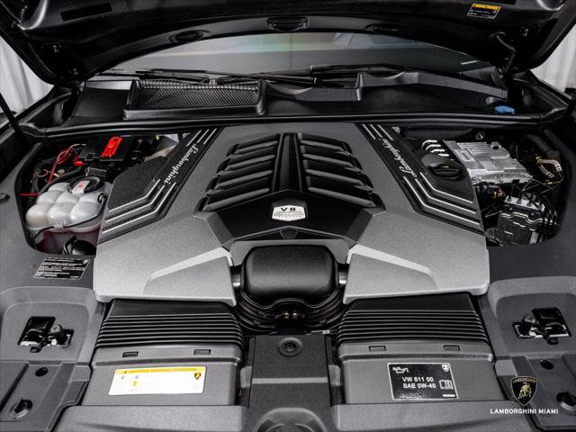Used 2024 Lamborghini Urus S AWD/4WD image 11