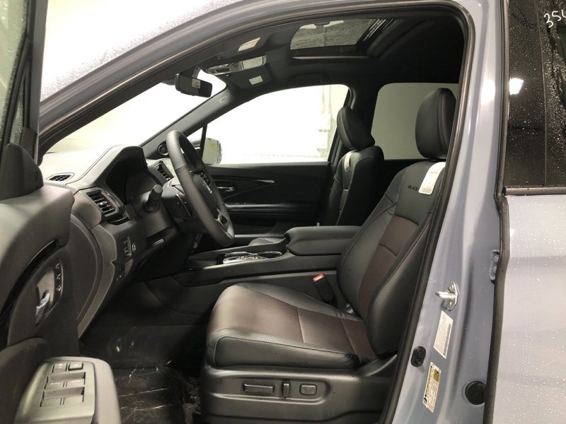 New 2026 Honda Ridgeline Black Edition image 19