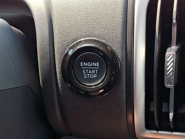 Used 2025 Ford Expedition Max Active RWD image 25