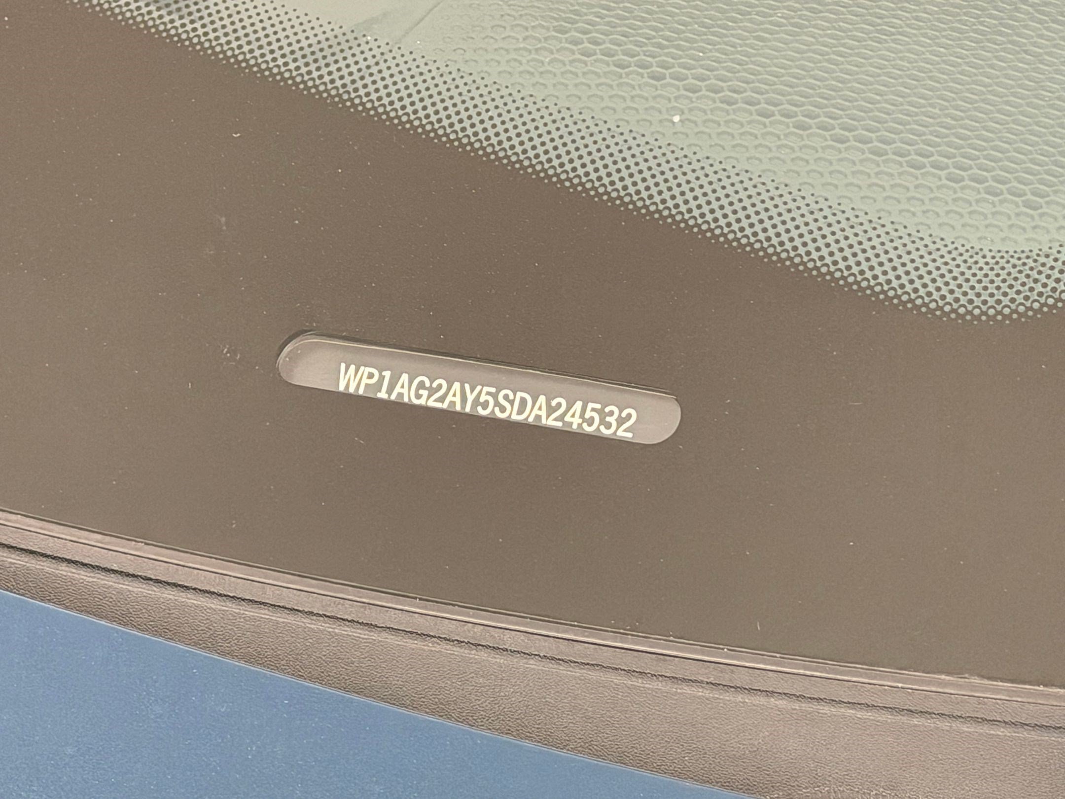New 2025 Porsche Cayenne GTS AWD/4WD image 30