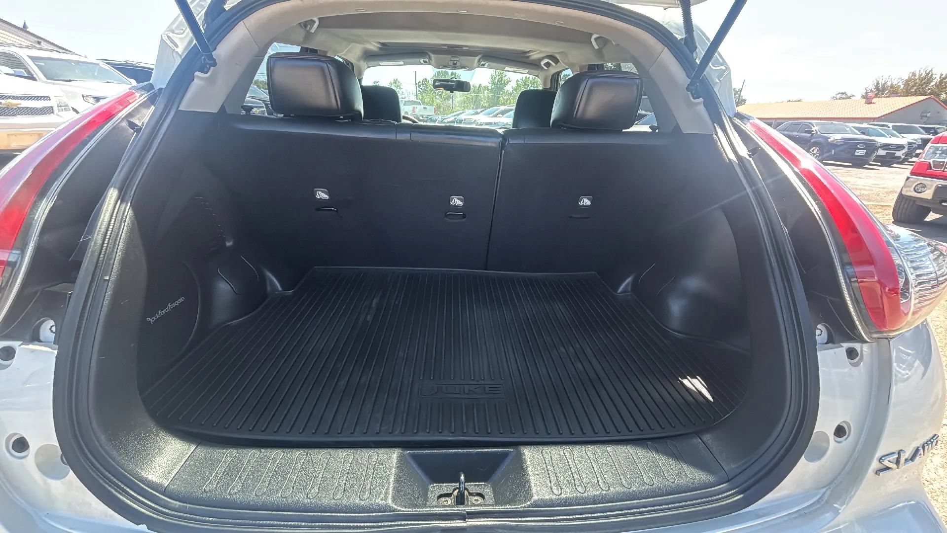 Used 2016 Nissan Juke SL AWD/4WD image 19