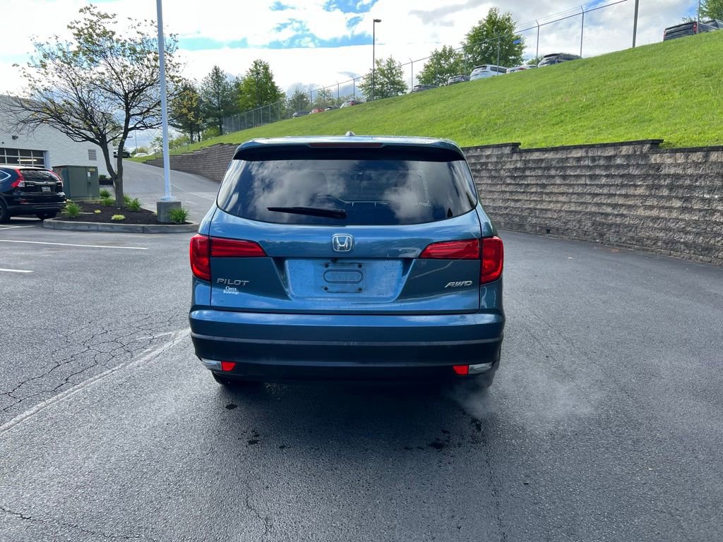 Used 2018 Honda Pilot EX image 5