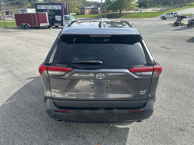 Used 2022 Toyota RAV4 XLE image 17
