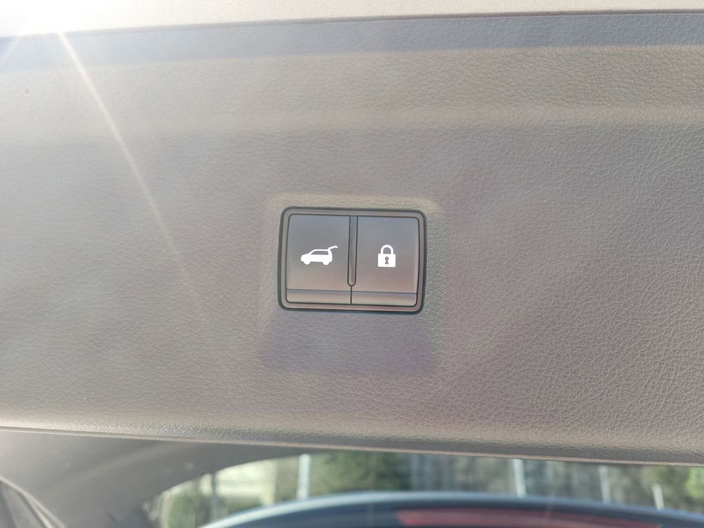 Used 2024 INFINITI QX60 Luxe w/ Performance Audio Package image 34