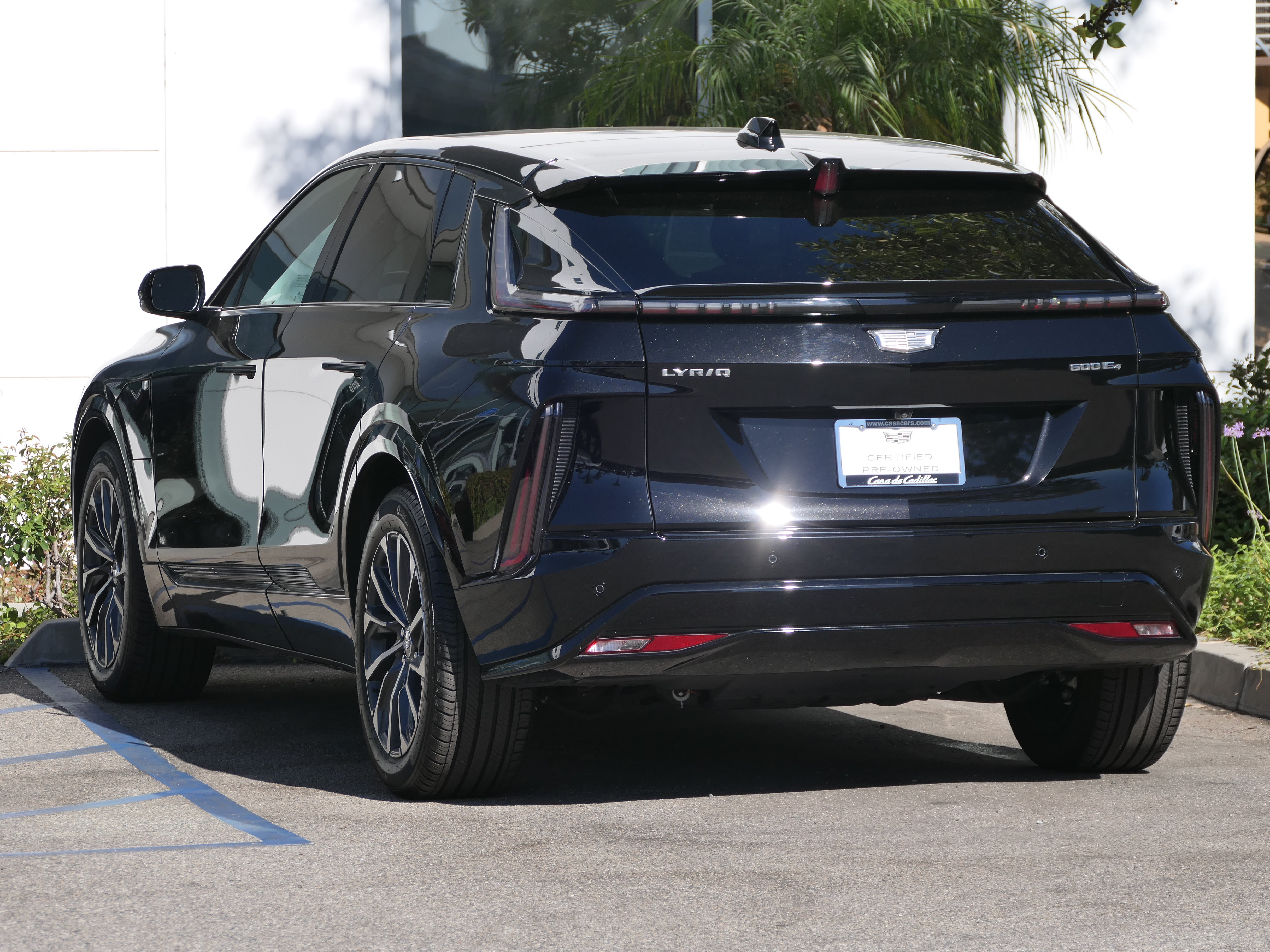 Certified 2024 Cadillac Lyriq Sport AWD/4WD image 3