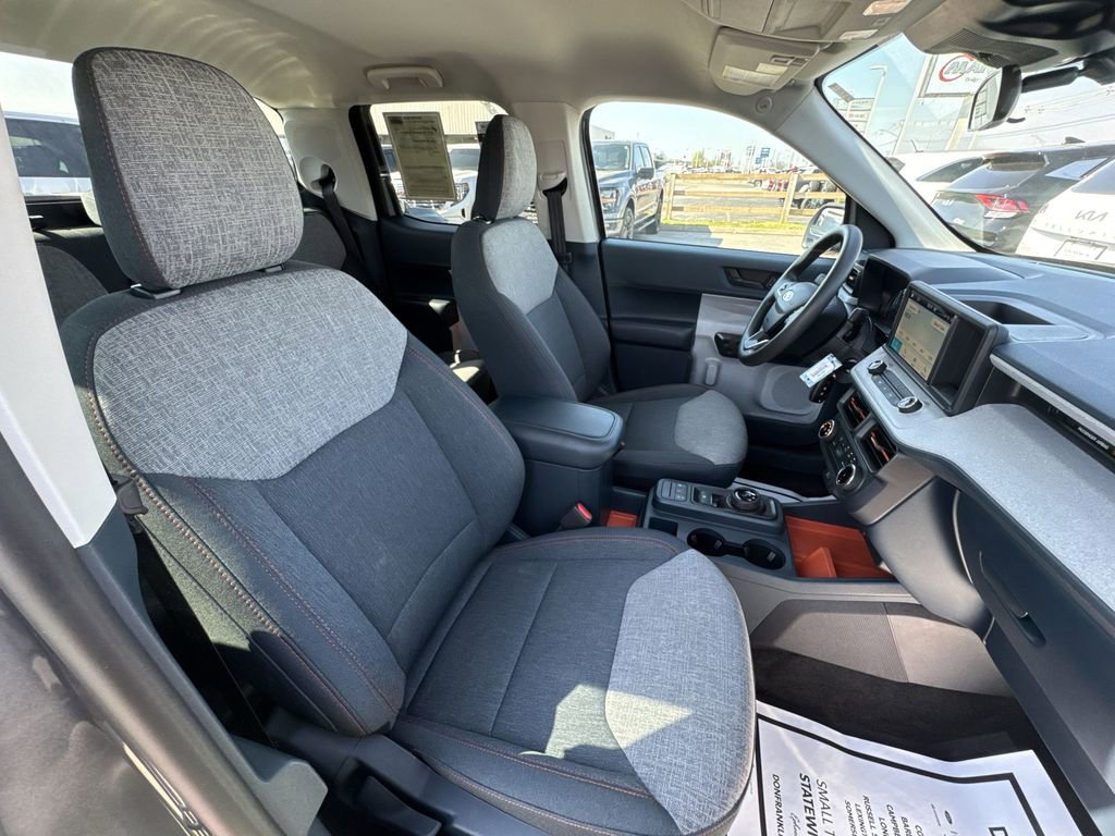 Used 2024 Ford Maverick XLT image 23