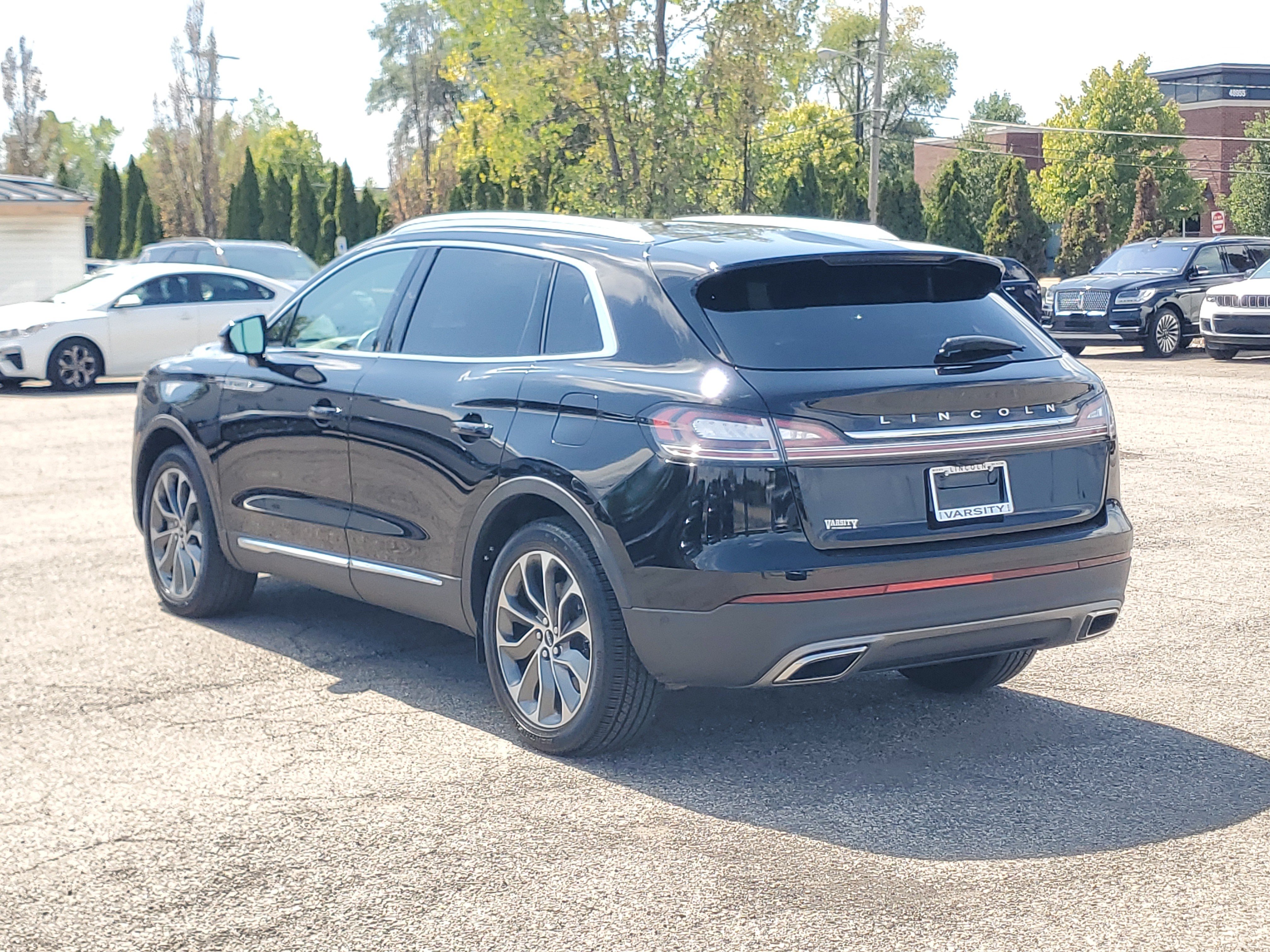 Certified 2023 Lincoln Nautilus Reserve w/ Equipment Group 201A AWD/4WD image 4