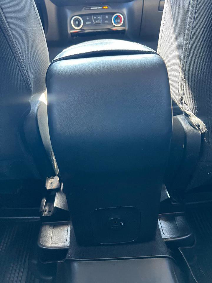 Used 2022 Ford Escape SE AWD/4WD image 26