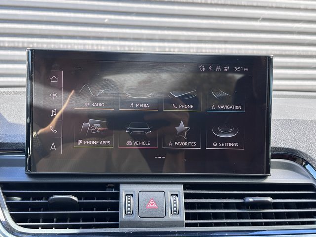 Used 2023 Audi SQ5 Premium Plus w/ Premium Plus Package image 18