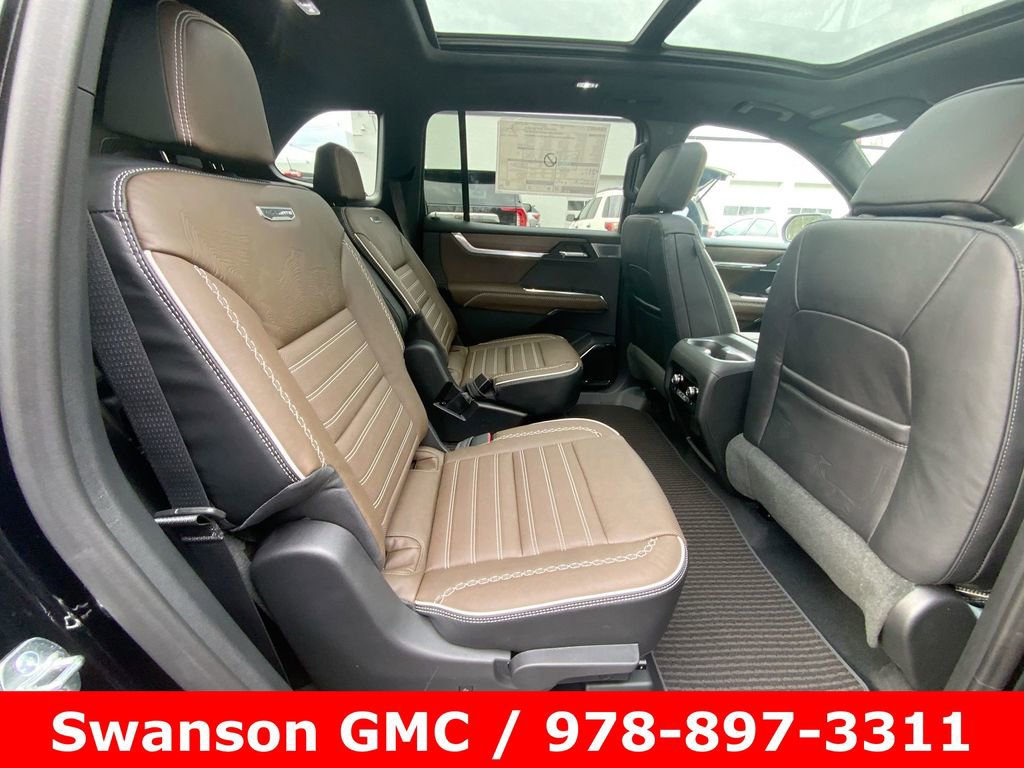 New 2026 GMC Acadia Denali Ultimate w/ LPO, Floor Liner Package image 27