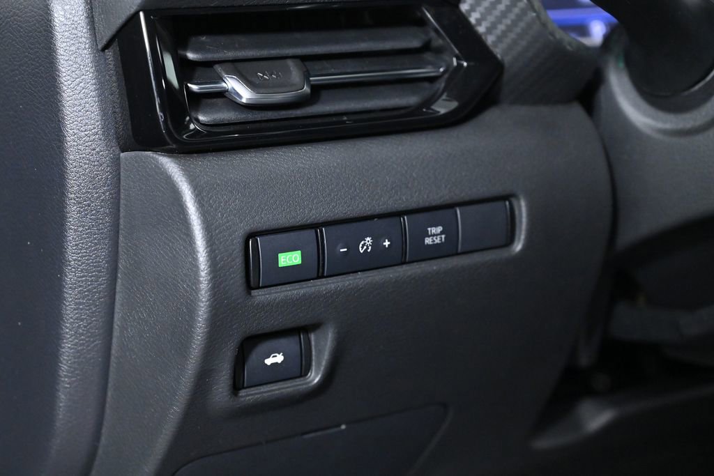 Used 2020 Nissan Sentra SV image 20