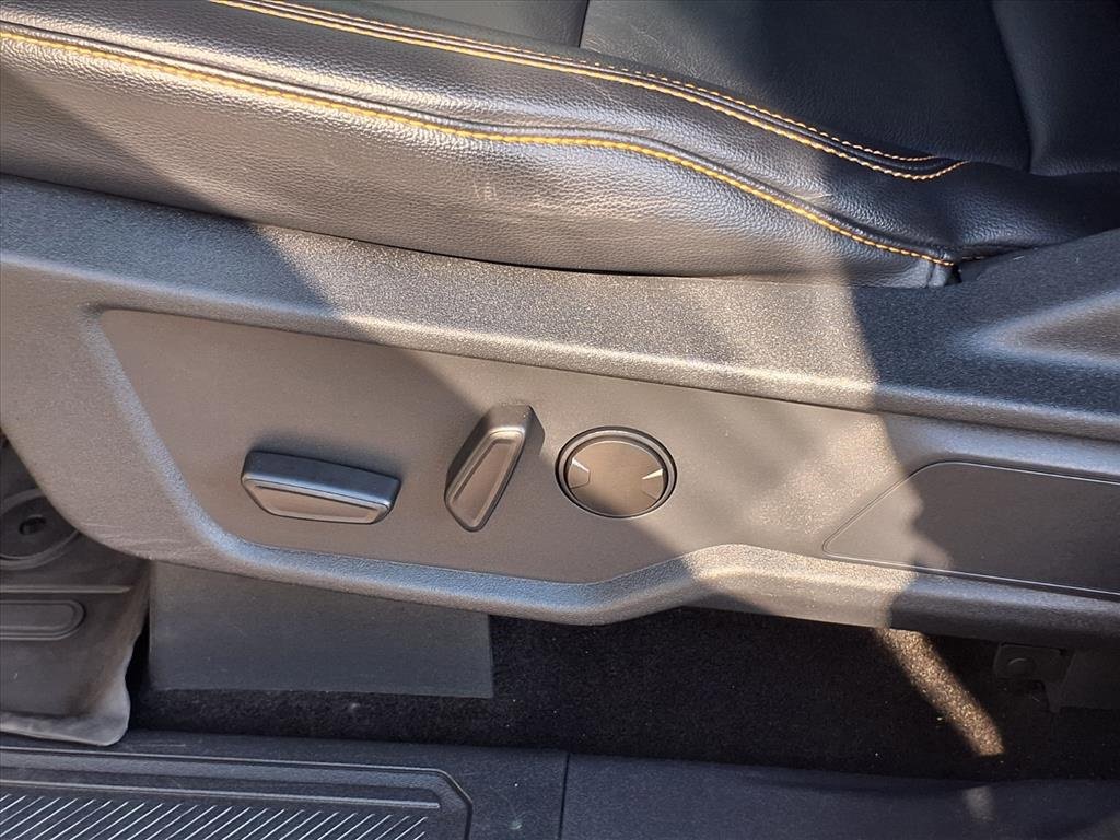 Used 2022 Ford Bronco Badlands image 4