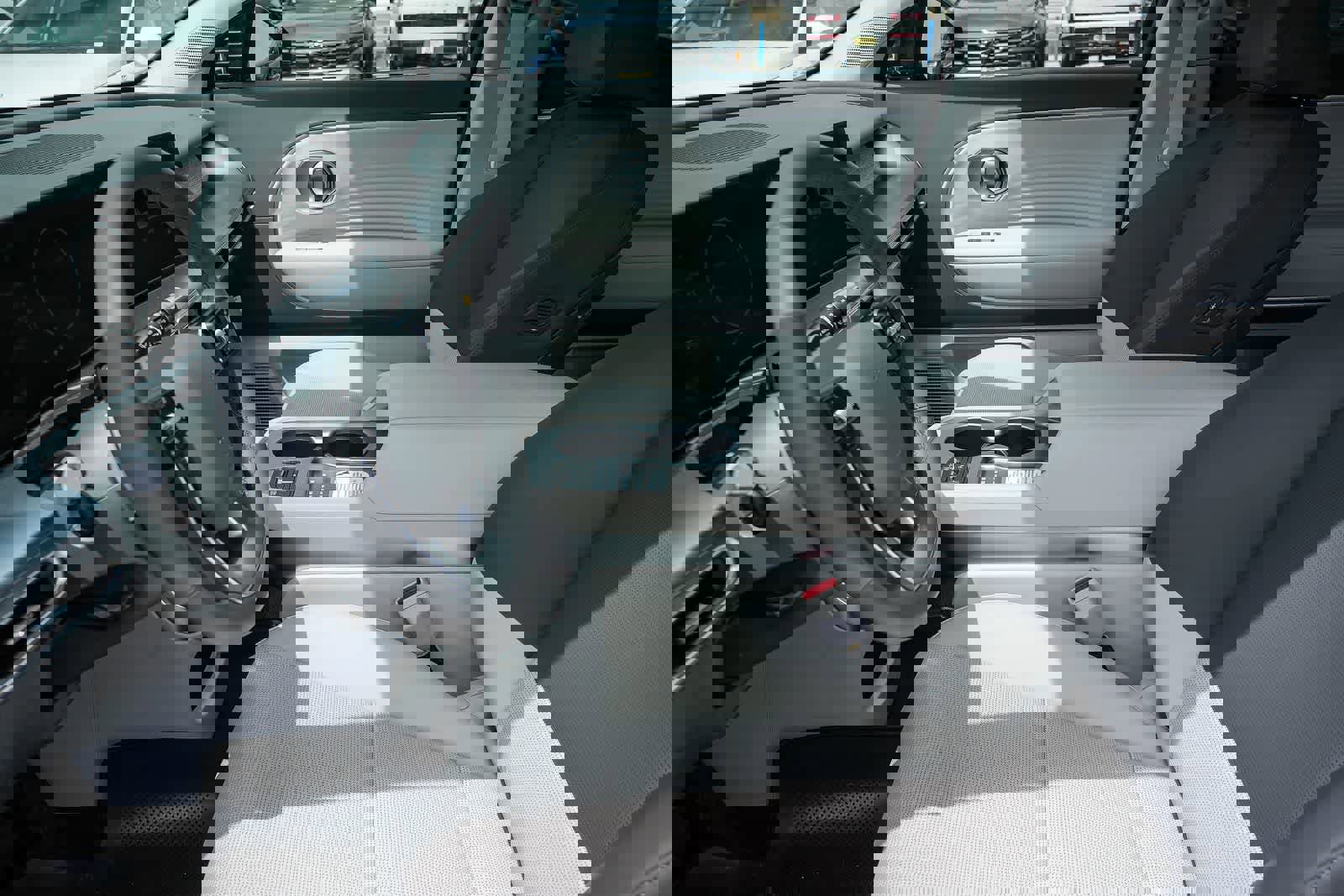 New 2026 Hyundai Ioniq 9 SEL image 24