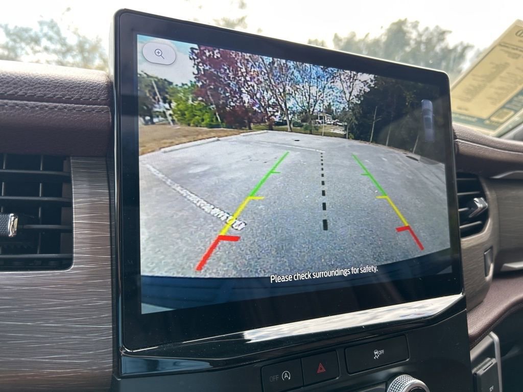 Used 2024 Ford Expedition Max Limited image 34