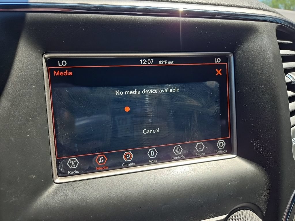 Used 2018 Jeep Grand Cherokee Limited AWD/4WD image 52