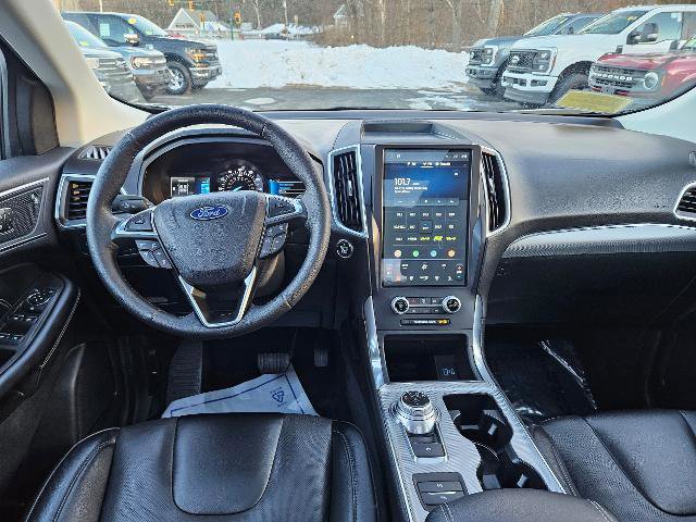 Certified 2022 Ford Edge Titanium w/ Equipment Group 301A image 11