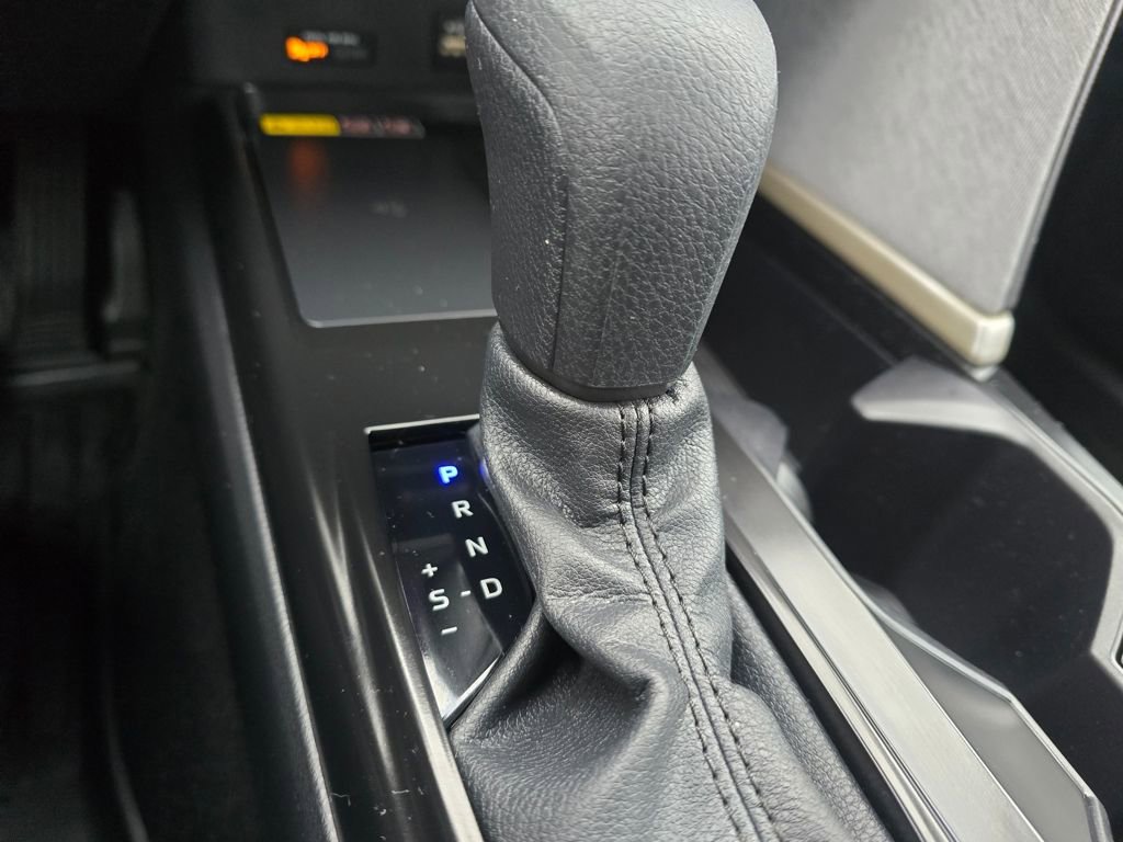 Used 2026 Toyota Camry LE w/ Convenience Package image 25