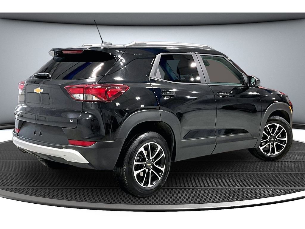 Used 2025 Chevrolet TrailBlazer LT FWD image 15