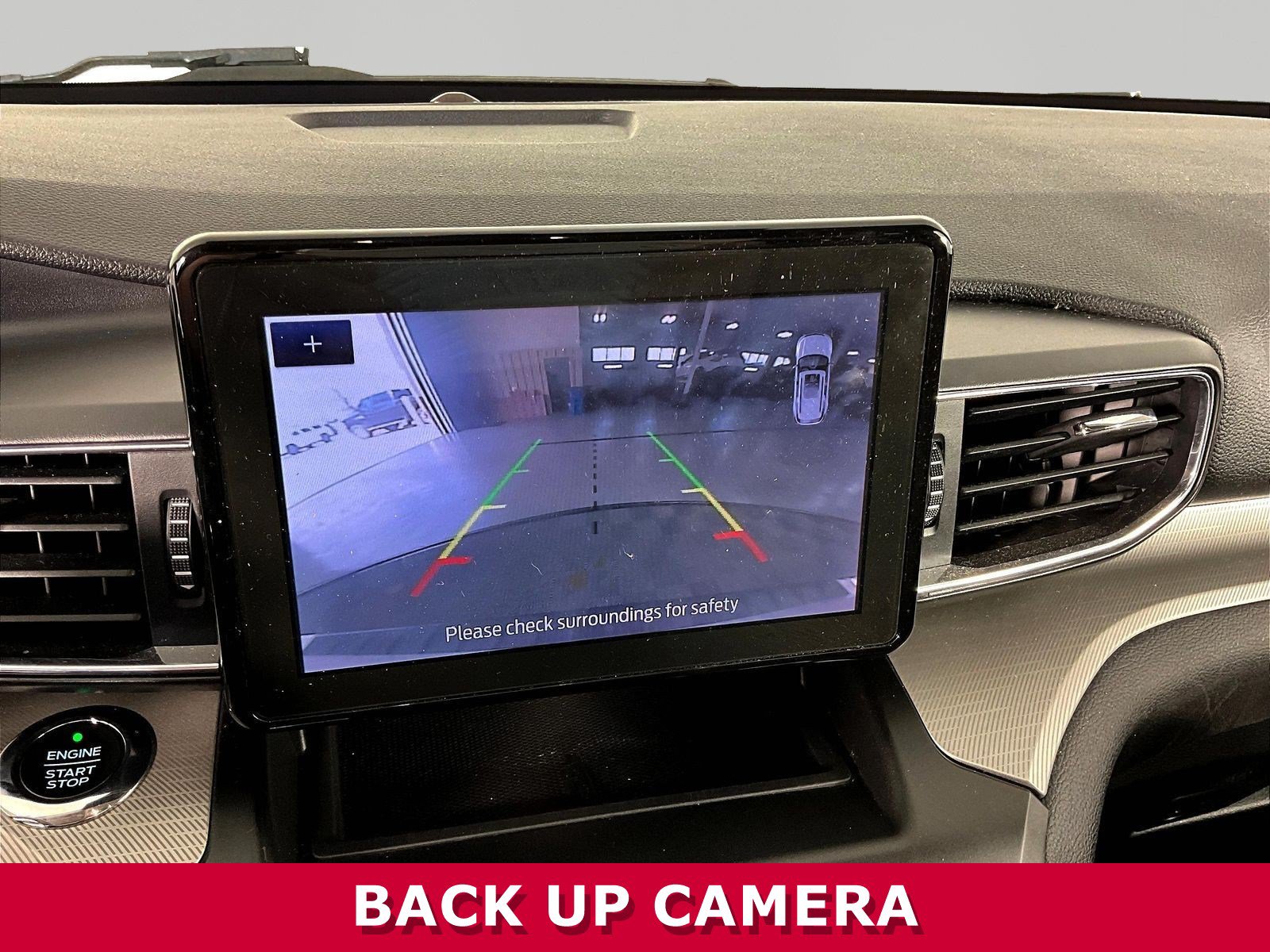 Used 2020 Ford Explorer XLT w/ Equipment Group 202A AWD/4WD image 14