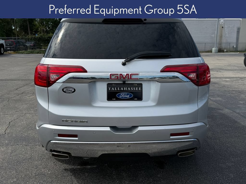 Used 2018 GMC Acadia Denali w/ Technology Package FWD image 3