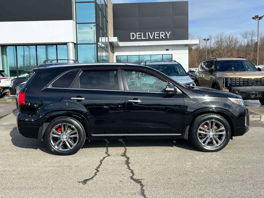 Used 2015 Kia Sorento SX image 32