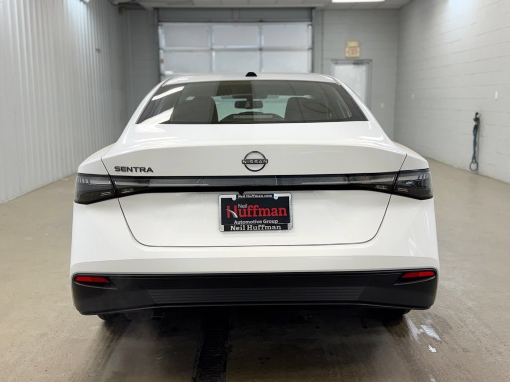 New 2026 Nissan Sentra SV w/ SV Convenience Package FWD image 5