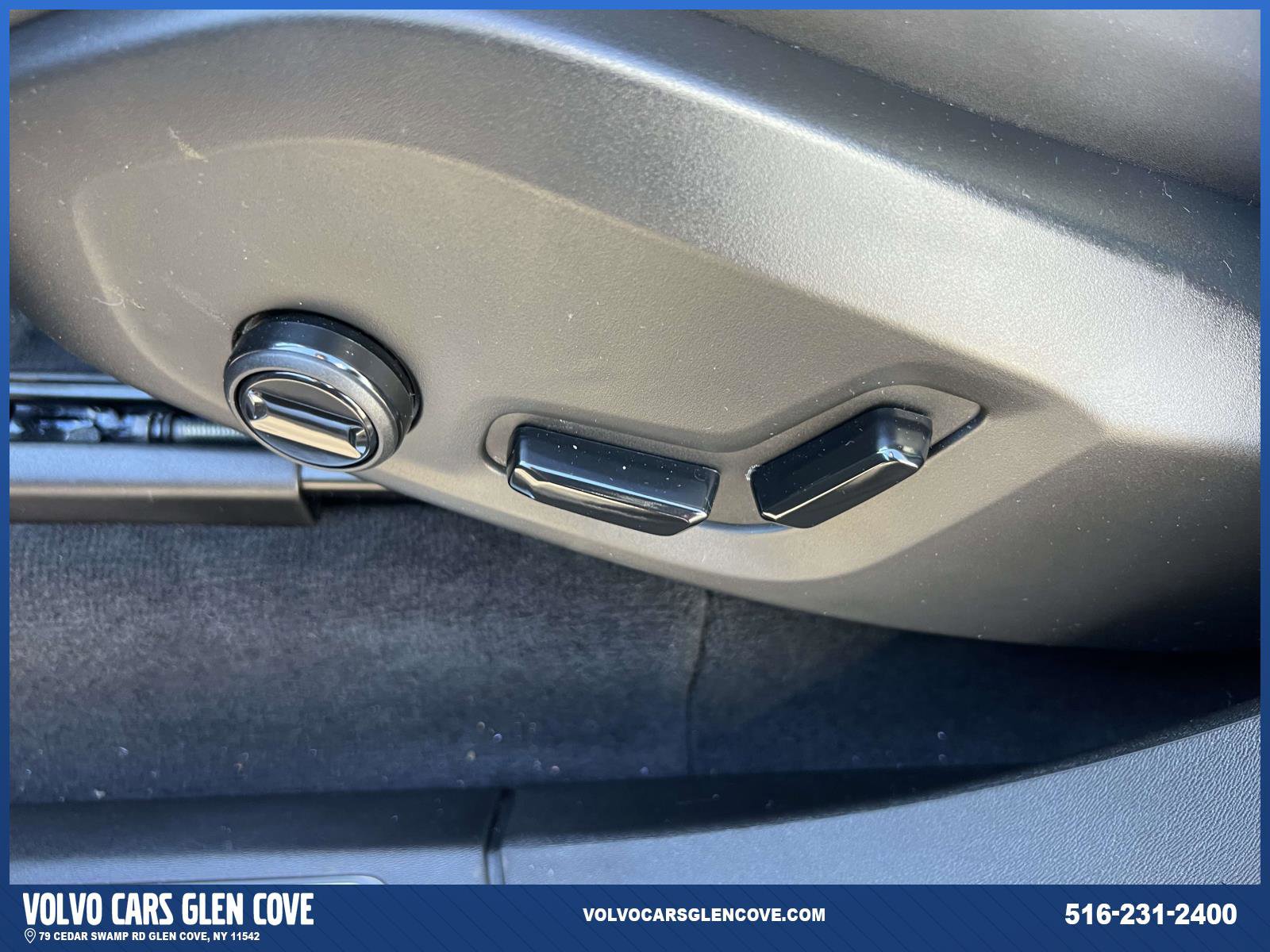 Used 2026 Volvo XC90 B5 Core w/ Protection Package image 17