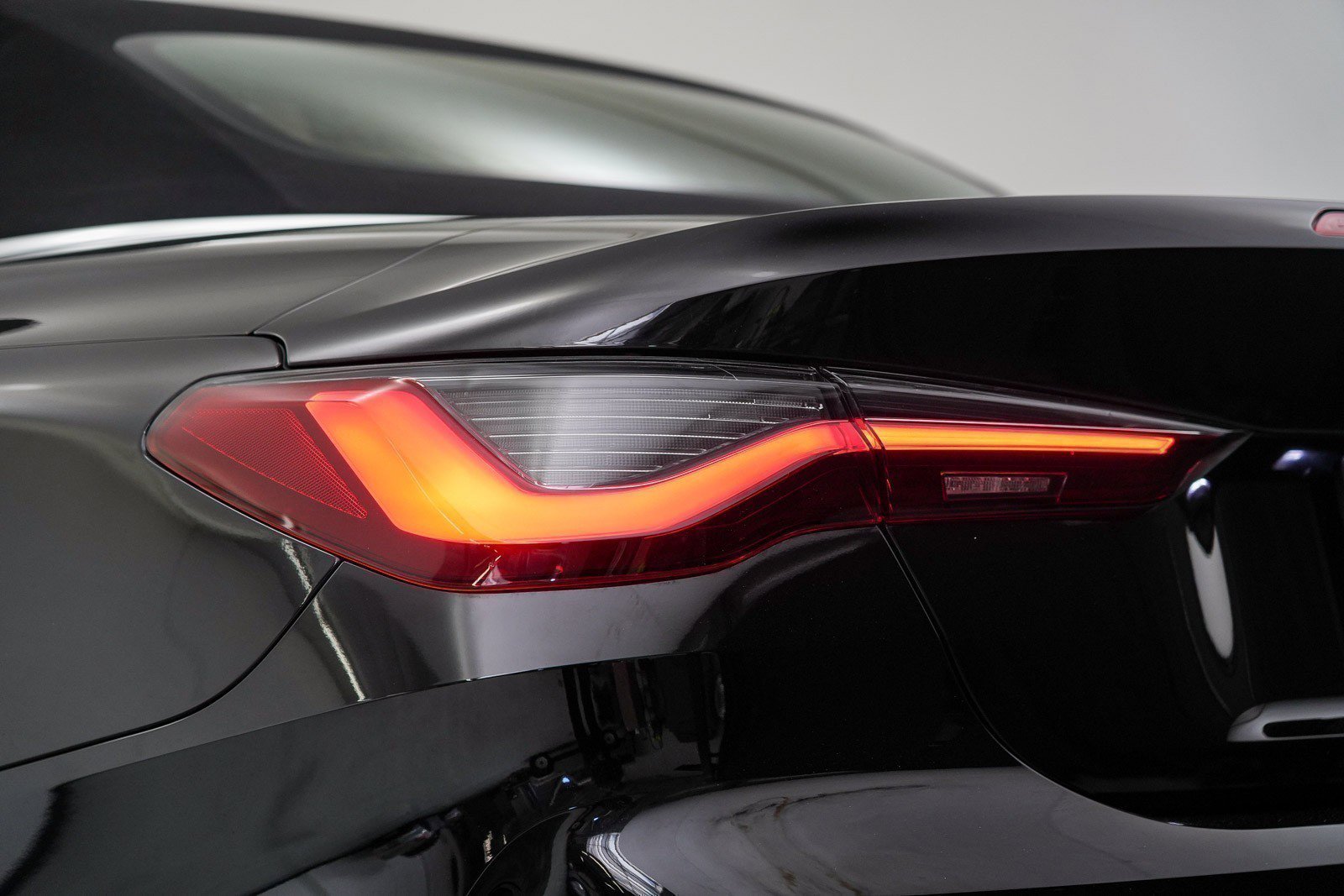 Used 2022 BMW 430i Convertible RWD image 18