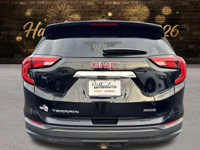 Used 2021 GMC Terrain SLE w/ Driver Convenience Package image 4