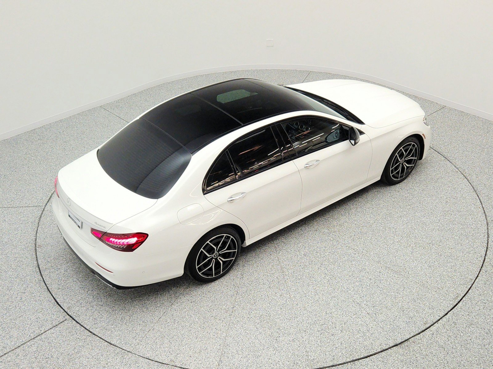 Certified 2023 Mercedes-Benz E 450 4MATIC Sedan image 27
