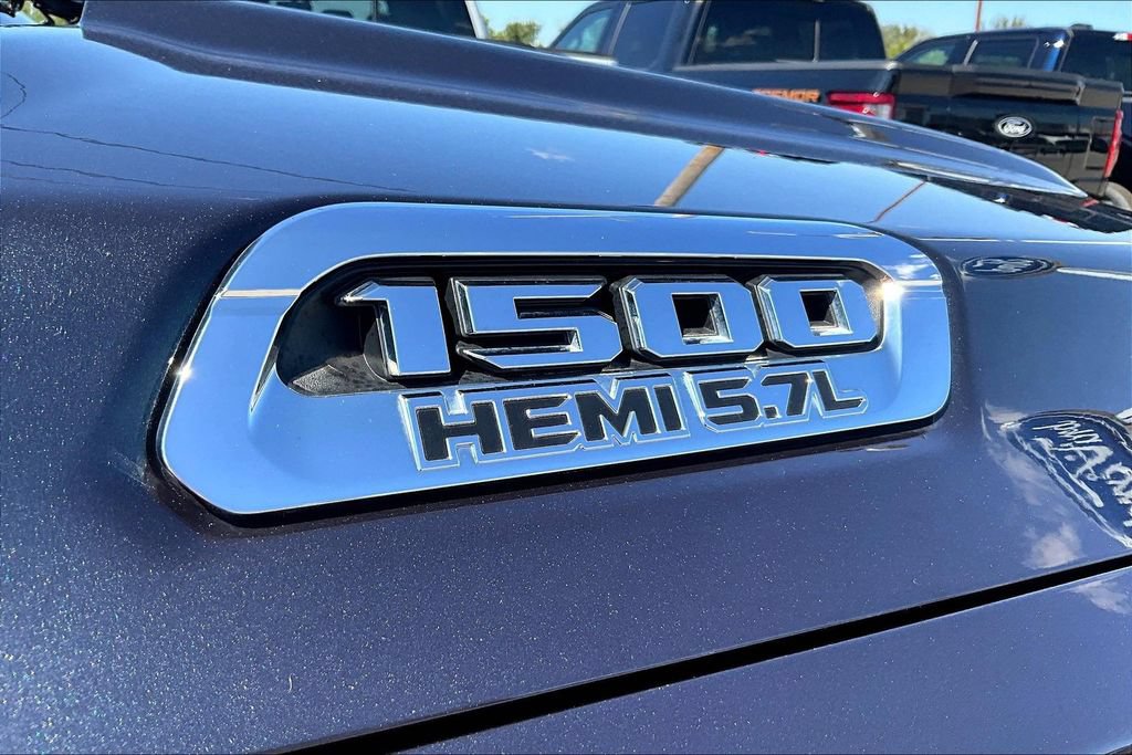 Used 2019 RAM 1500 Laramie AWD/4WD image 34