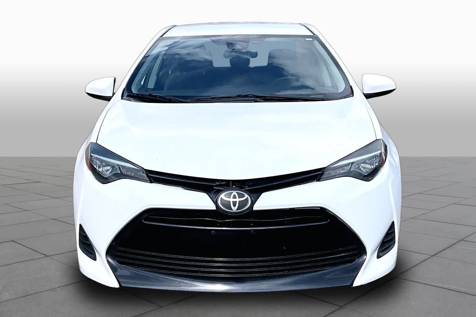 Used 2019 Toyota Corolla LE FWD image 4