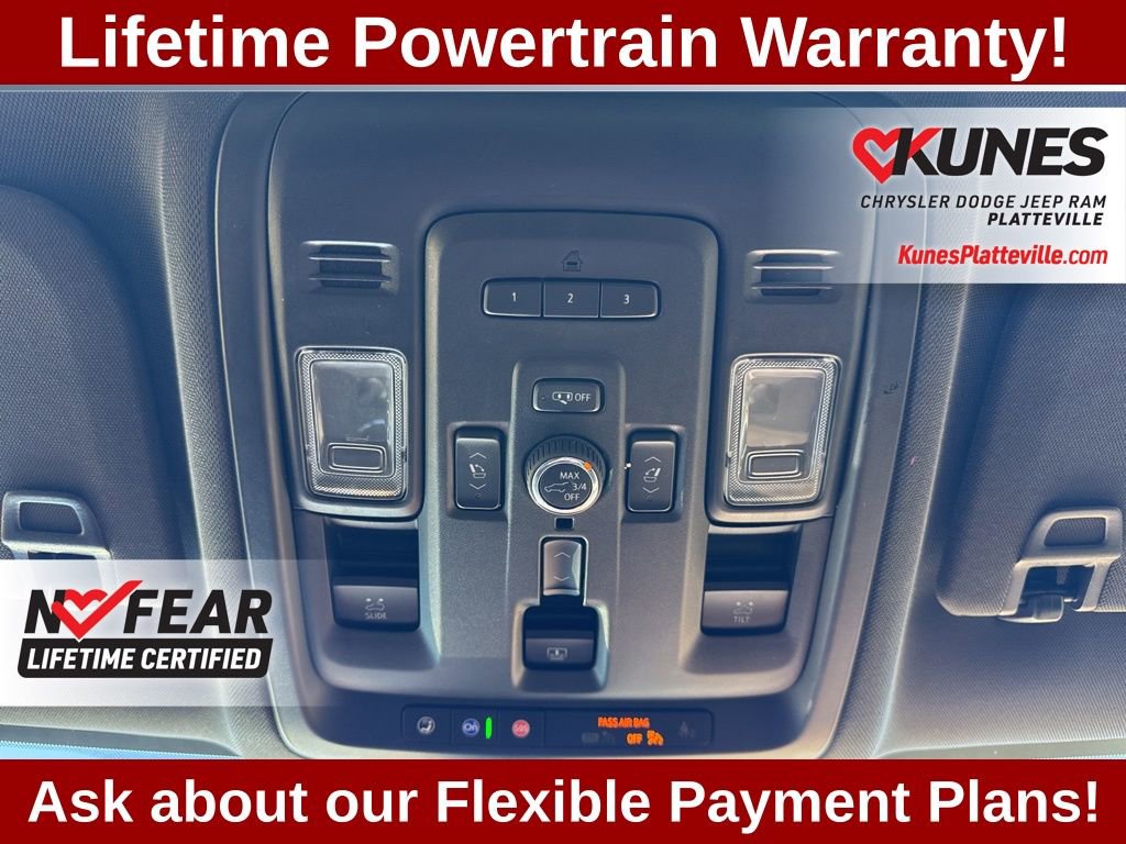 Used 2024 Chevrolet Suburban High Country w/ Max Trailering Package AWD/4WD image 35