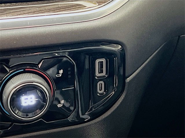 Used 2022 Chevrolet Silverado 1500 RST w/ Z71 Off-Road Package image 20