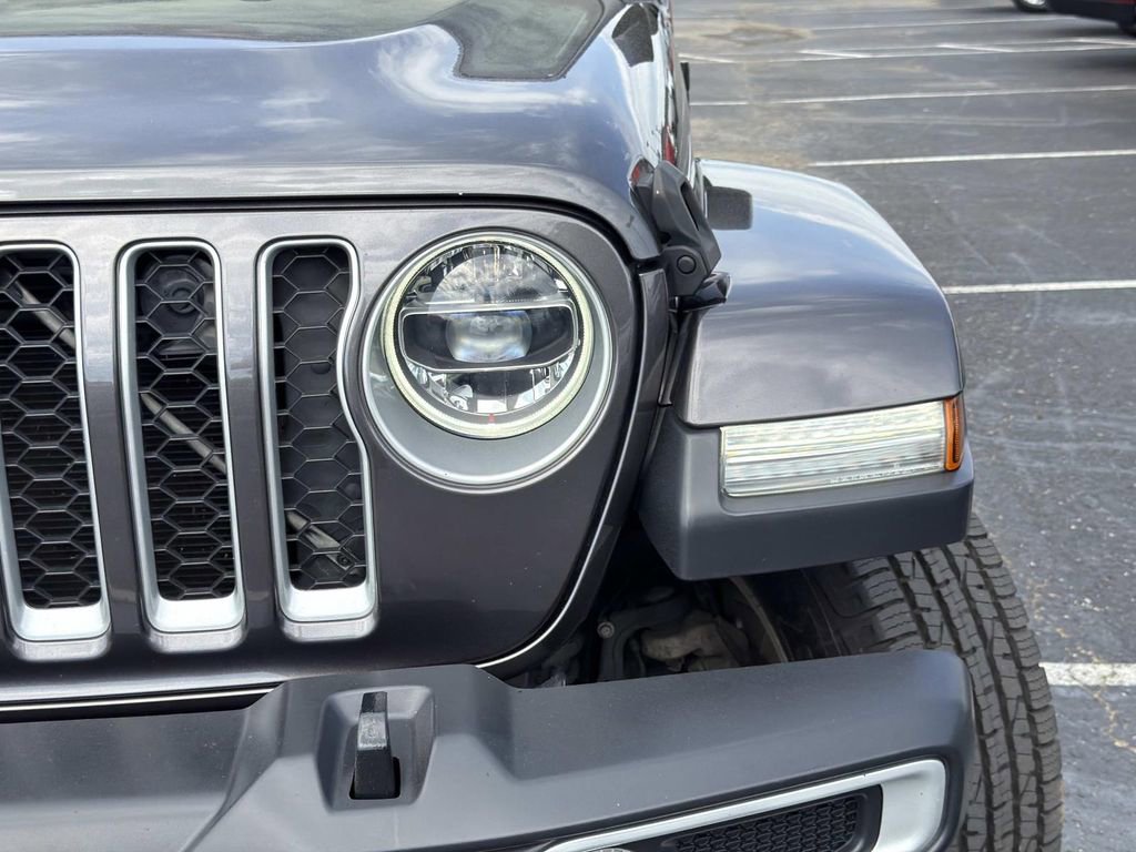 Used 2020 Jeep Gladiator Overland w/ Popular Equipment Package AWD/4WD image 9