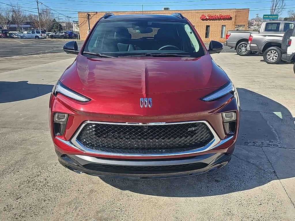 New 2025 Buick Encore GX Sport Touring w/ Advanced Technology Package image 3