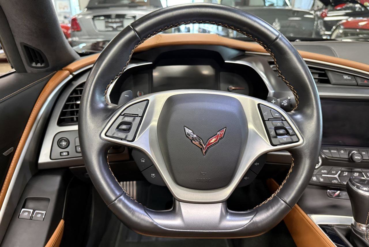 Used 2018 Chevrolet Corvette Stingray Convertible w/ 3LT Preferred Equipment Group image 88
