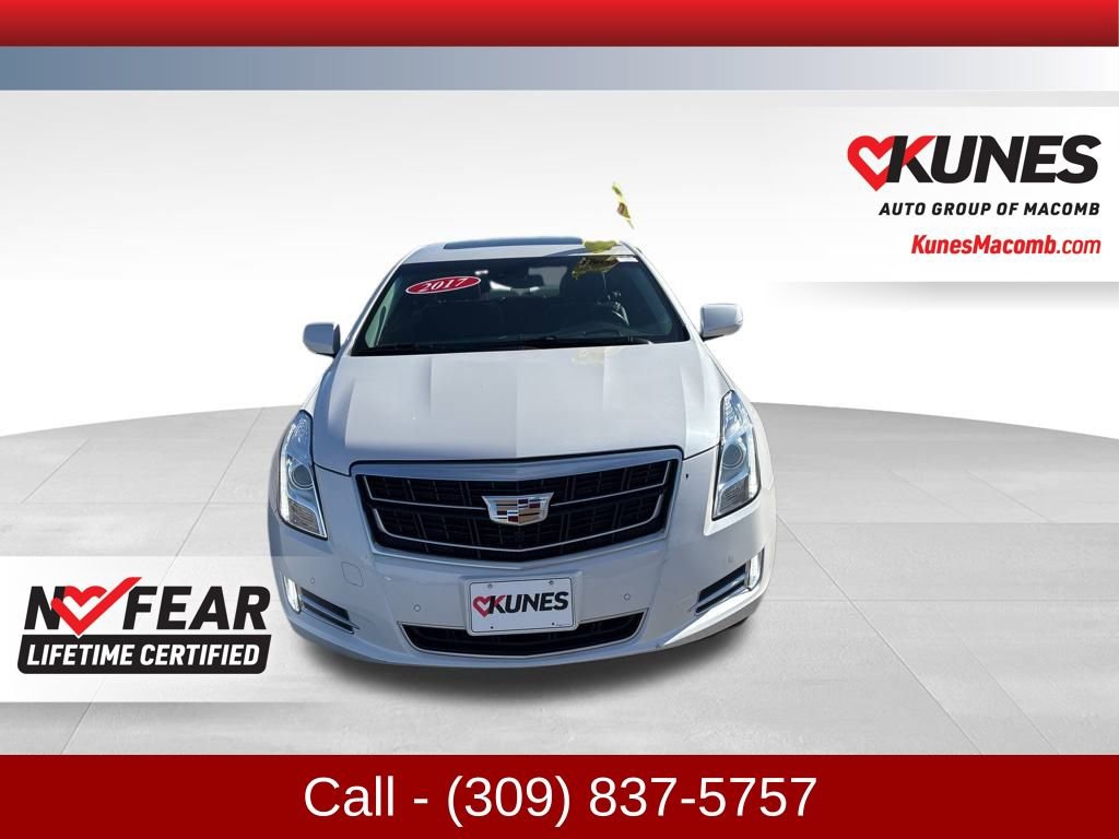 Used 2017 Cadillac XTS Premium Luxury image 2