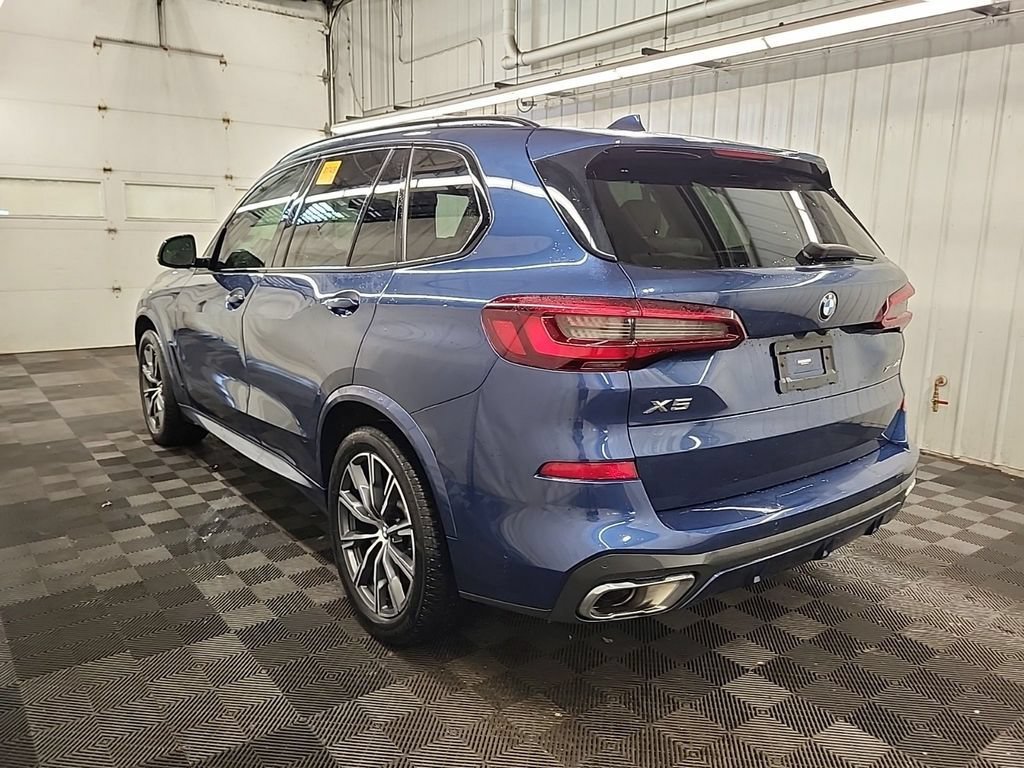 Used 2022 BMW X5 xDrive40i AWD/4WD image 4