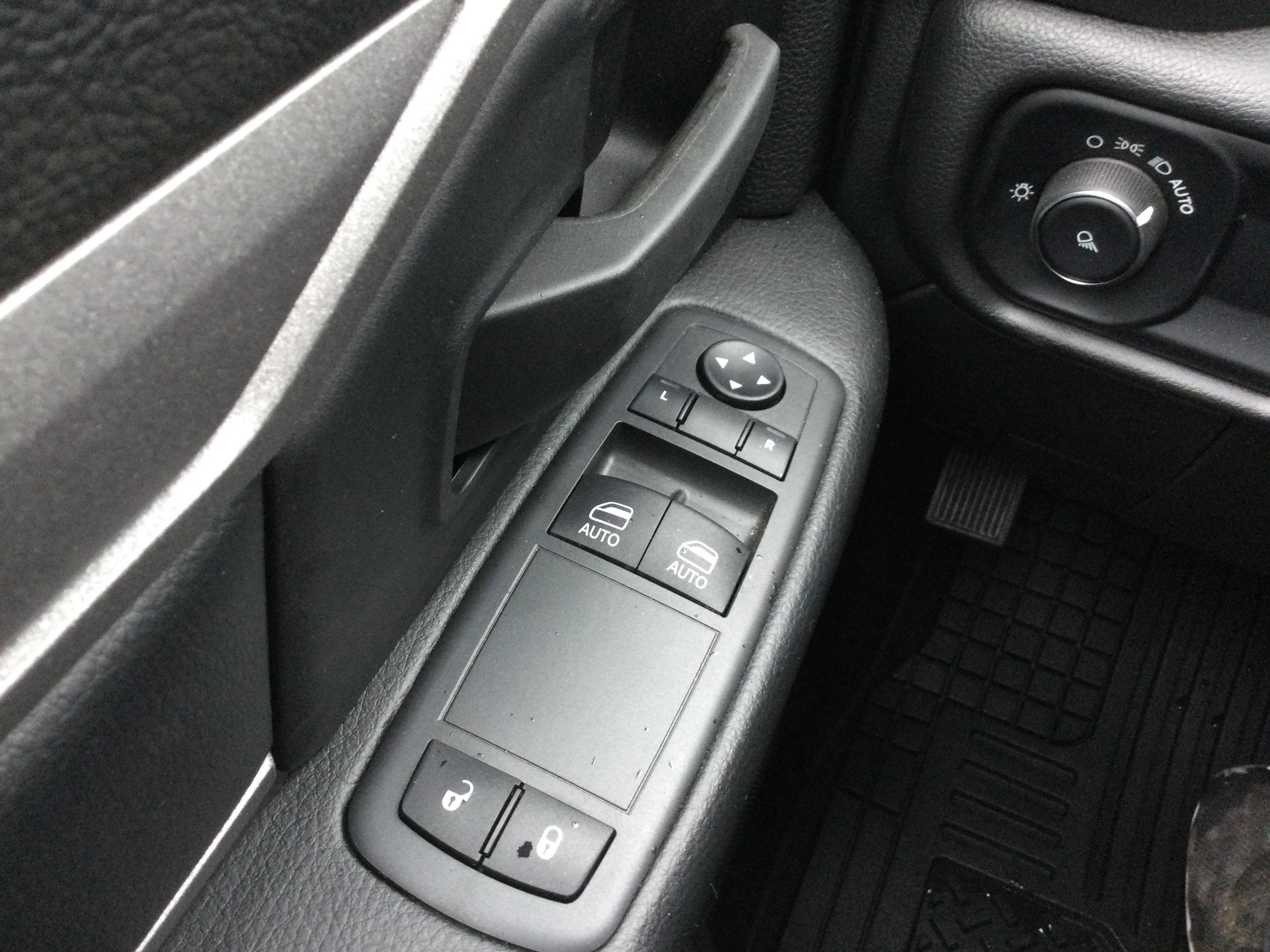 Used 2022 RAM 2500 Tradesman image 7