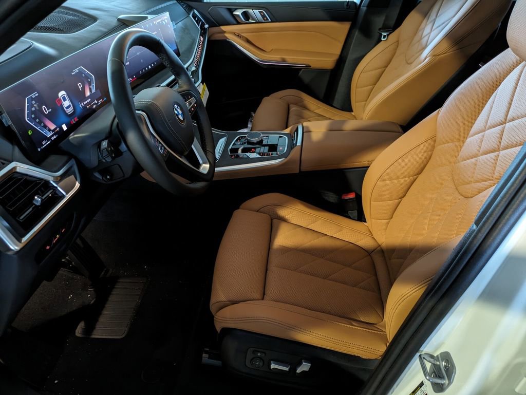 New 2026 BMW X5 sDrive40i w/ Premium Package RWD image 9