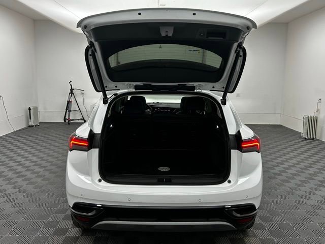 Used 2023 Buick Envision Essence w/ Sport Touring Package image 16